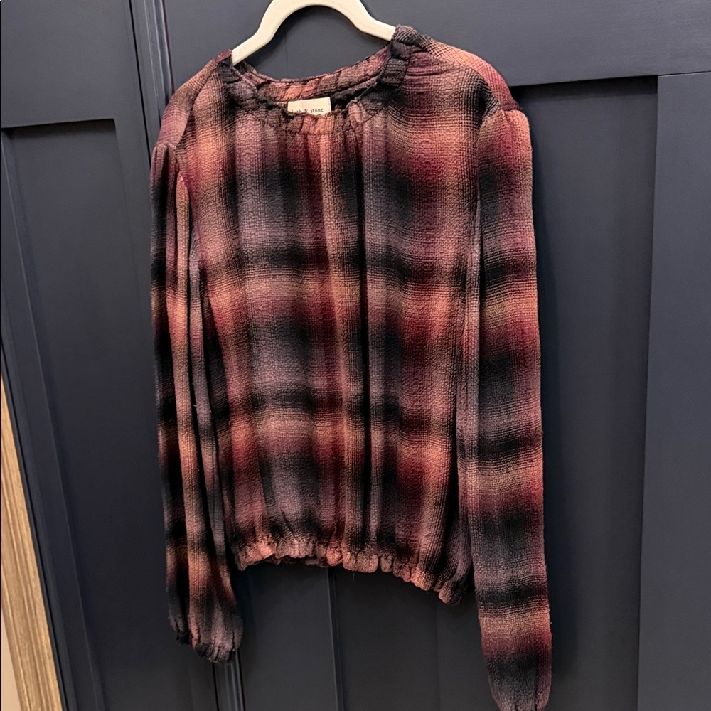 Cloth & Stone Plaid Pullover Top with Fitted Waist